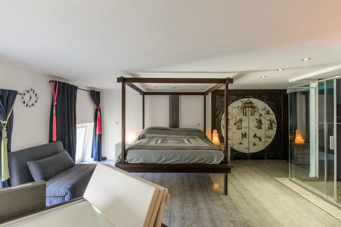 Luxury Suite San Carlo contacts